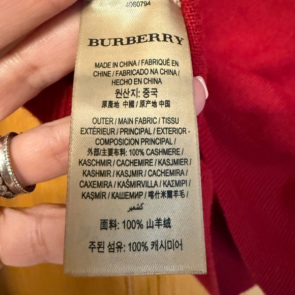 Burberry Crimson Crew Neck Cashmere Sweater - Picture 4 of 12